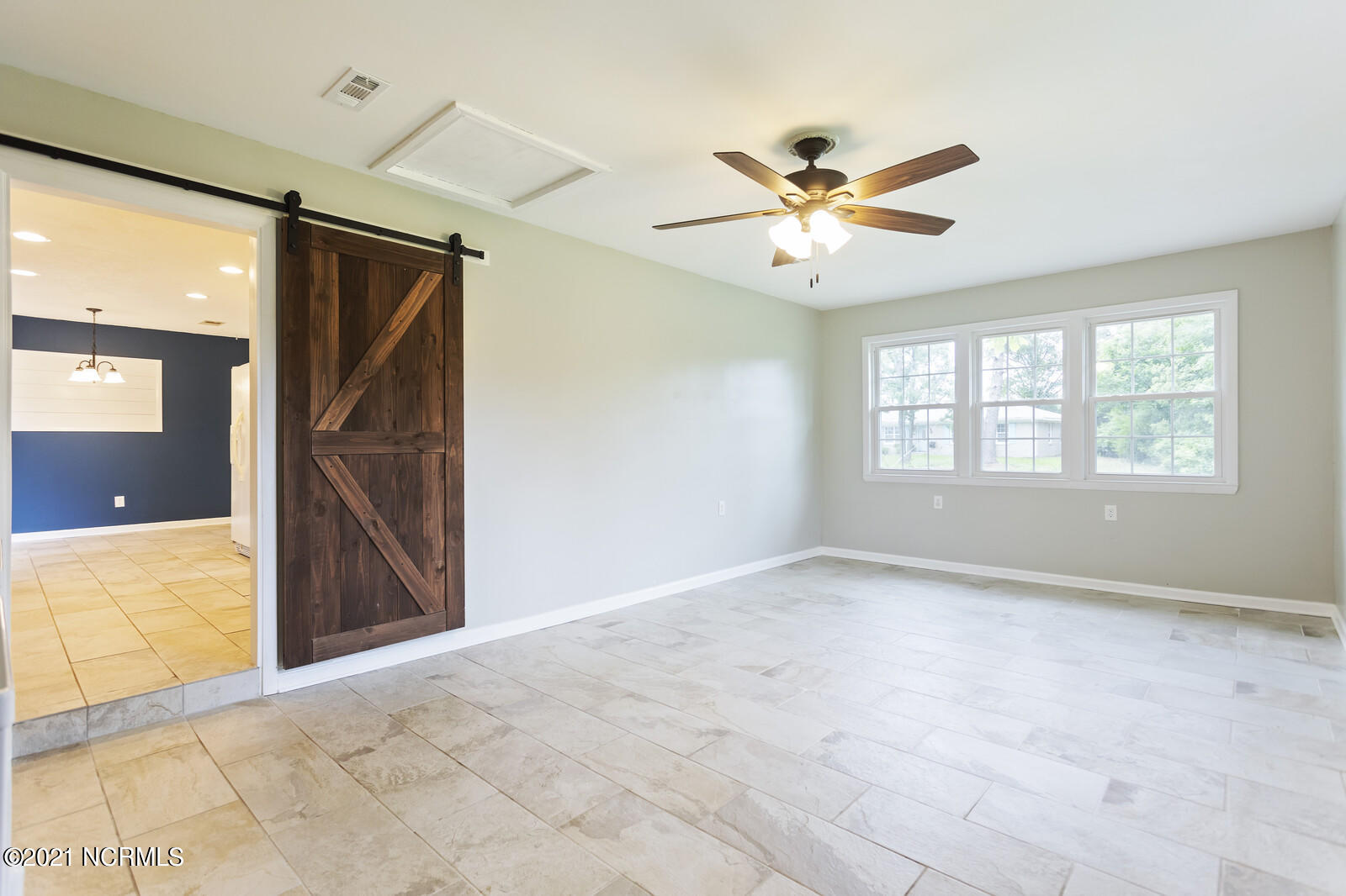 4565 Middlesex Road Wilmington, NC 28405 - Photo 18 of 36 18_IMG_4427_mls