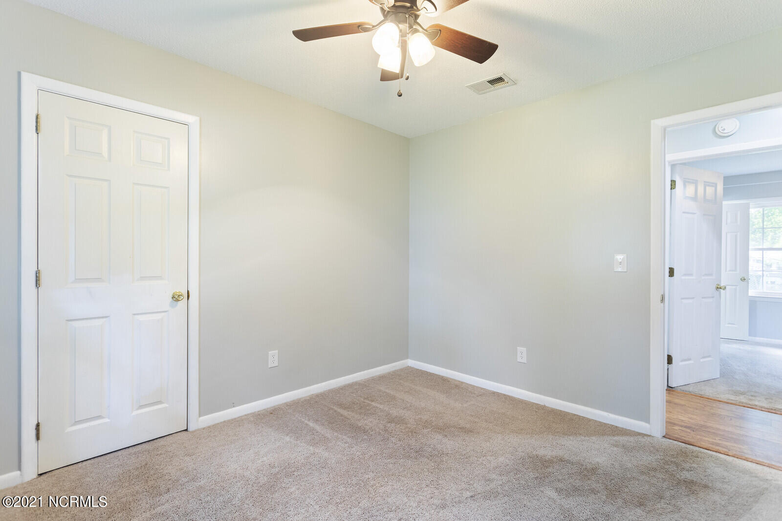 4565 Middlesex Road Wilmington, NC 28405 - Photo 27 of 36 27_IMG_4385_mls