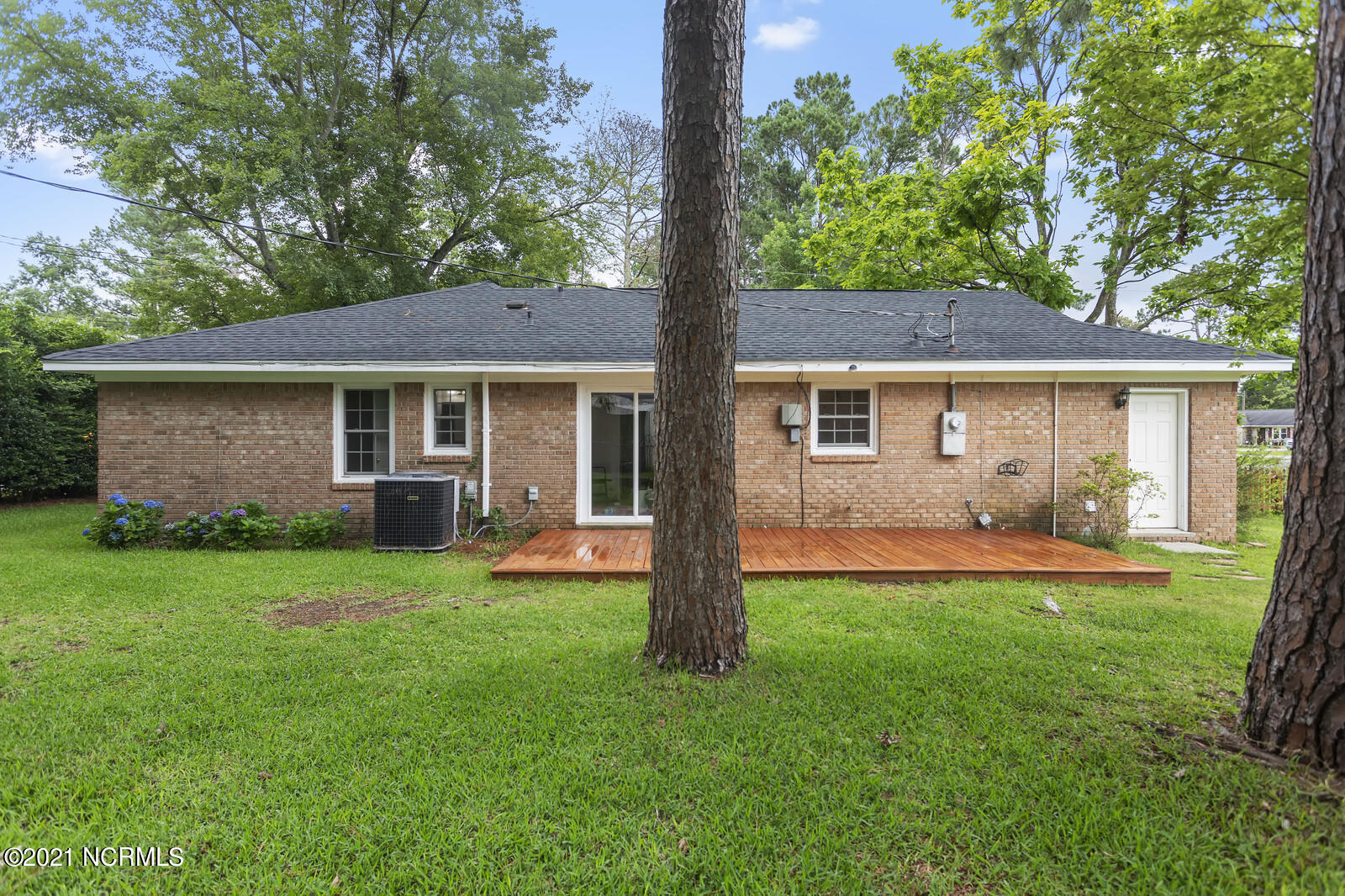 4565 Middlesex Road Wilmington, NC 28405 - Photo 32 of 36 32_IMG_4341_mls