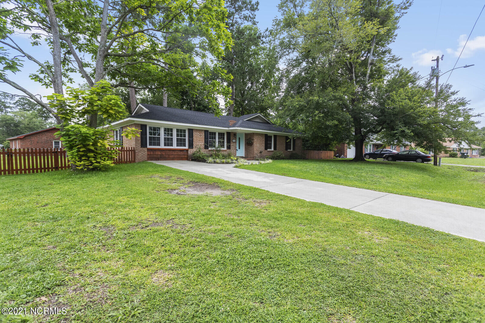 4565 Middlesex Road Wilmington, NC 28405 - Photo 4 of 36 02_IMG_4323_mls