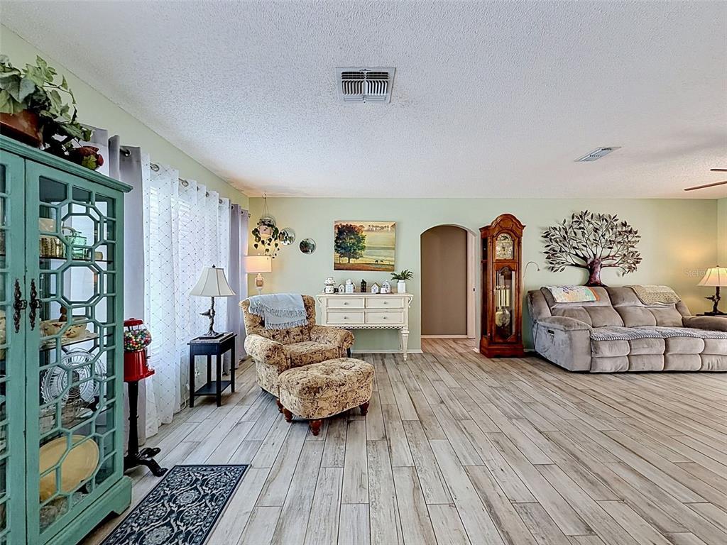 7810 Vienna Lane Port Richey, FL 34668 - Photo 8 of 66 Gallery Image 8