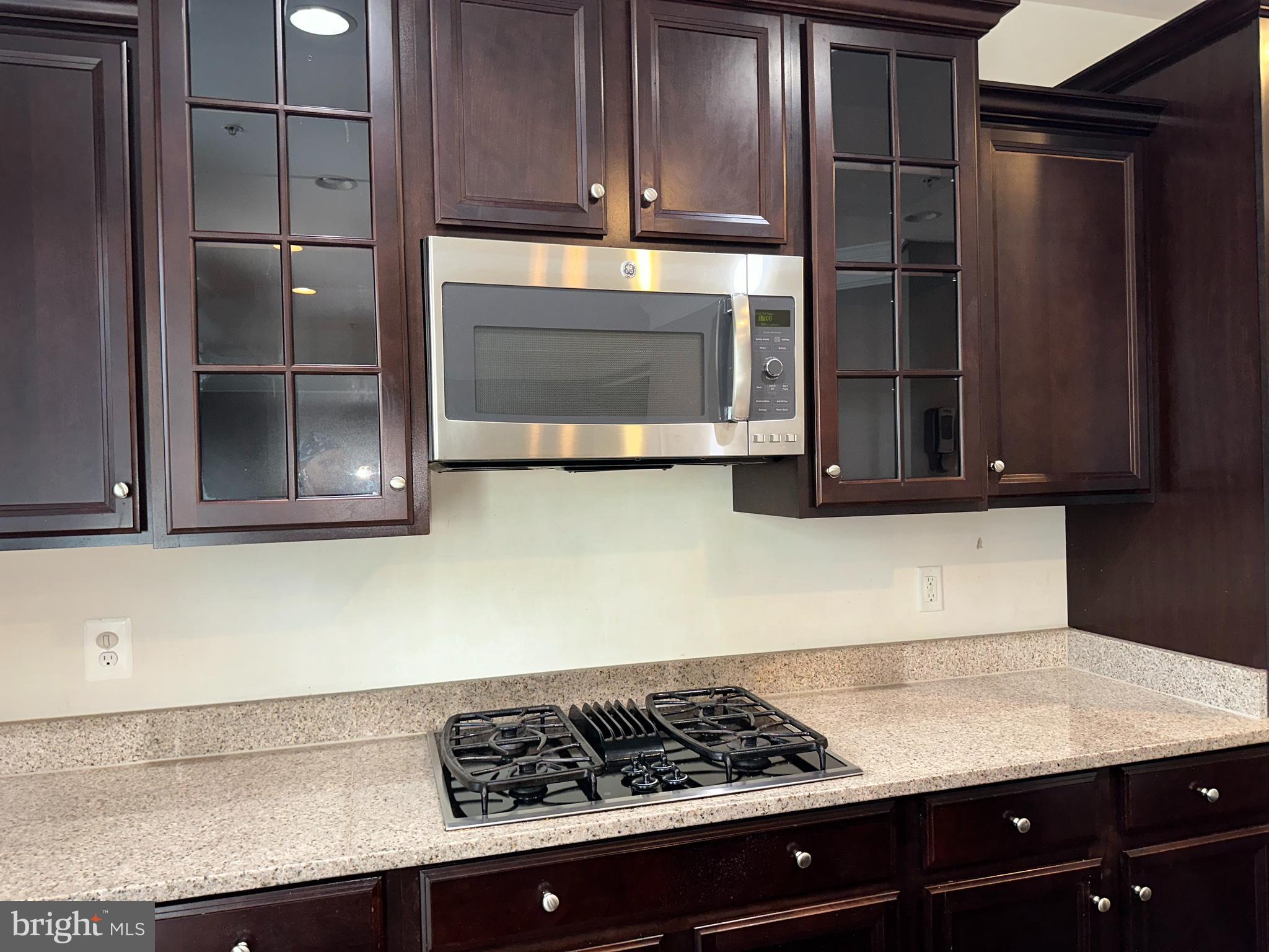 8156 Ridgely Loop Severn, MD 21144 - Photo 8 of 56 Gallery Image 8