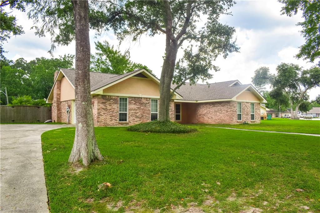 107 Norfolk Court Slidell, LA 70461 - Photo 38 of 42