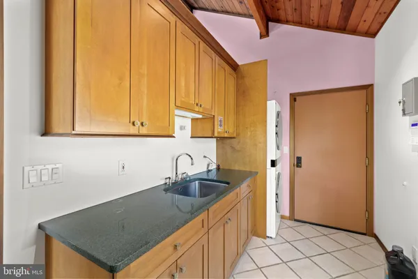 $2,400,000 | 374 Sorbie Lane, Mineral, VA 23117