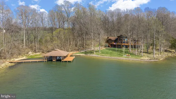 $2,400,000 | 374 Sorbie Lane, Mineral, VA 23117