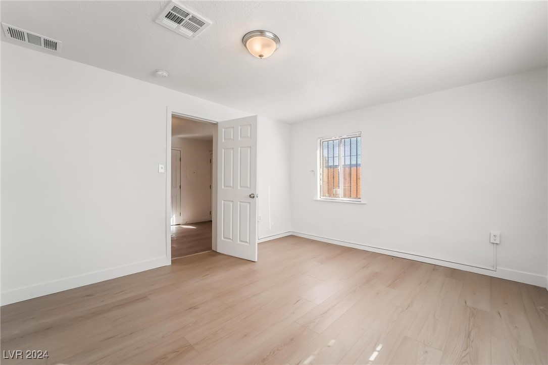 3045 Cedar Street Las Vegas, NV 89104 - Photo 13 of 79