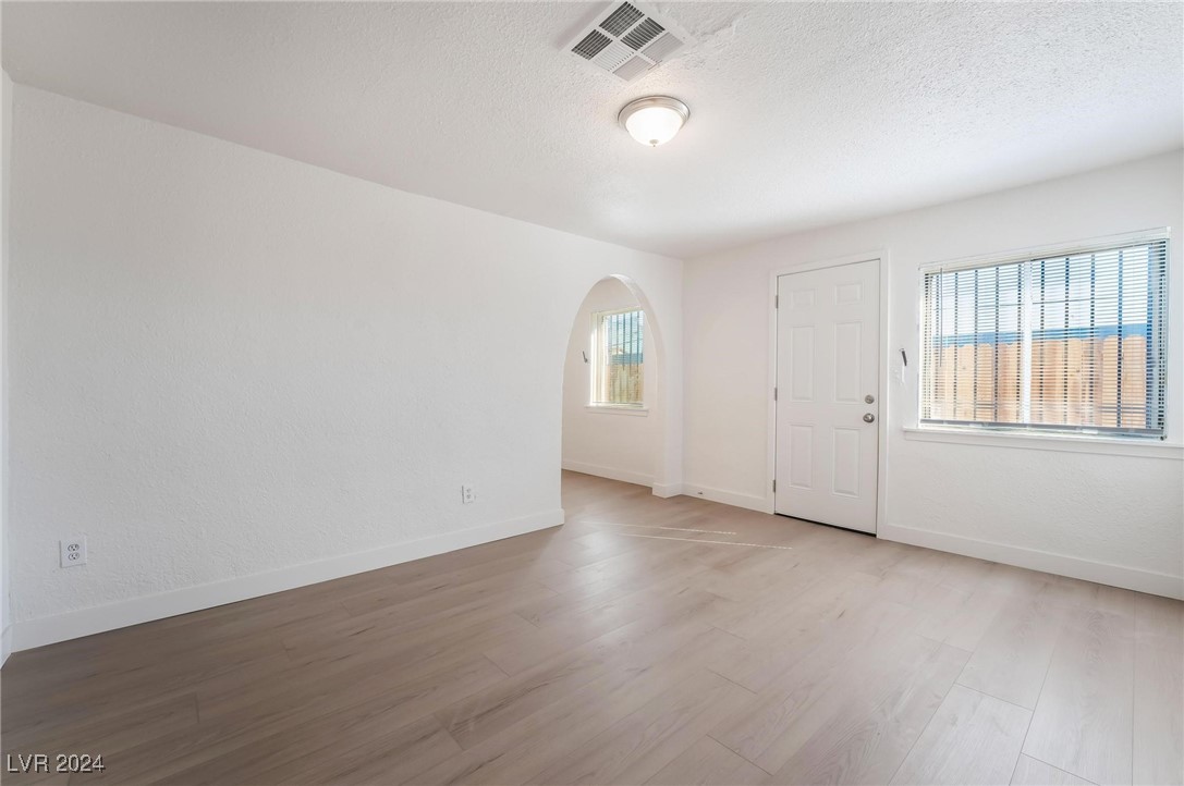 3045 Cedar Street Las Vegas, NV 89104 - Photo 17 of 79