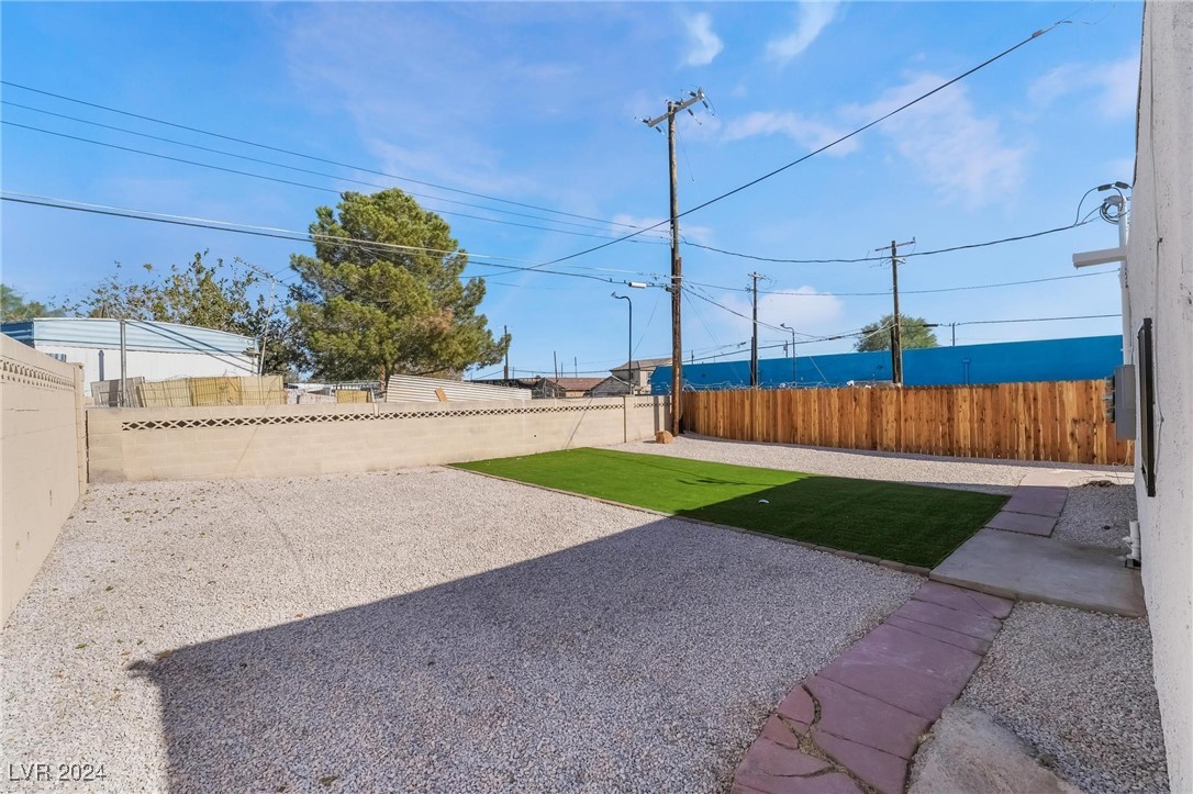 3045 Cedar Street Las Vegas, NV 89104 - Photo 43 of 79