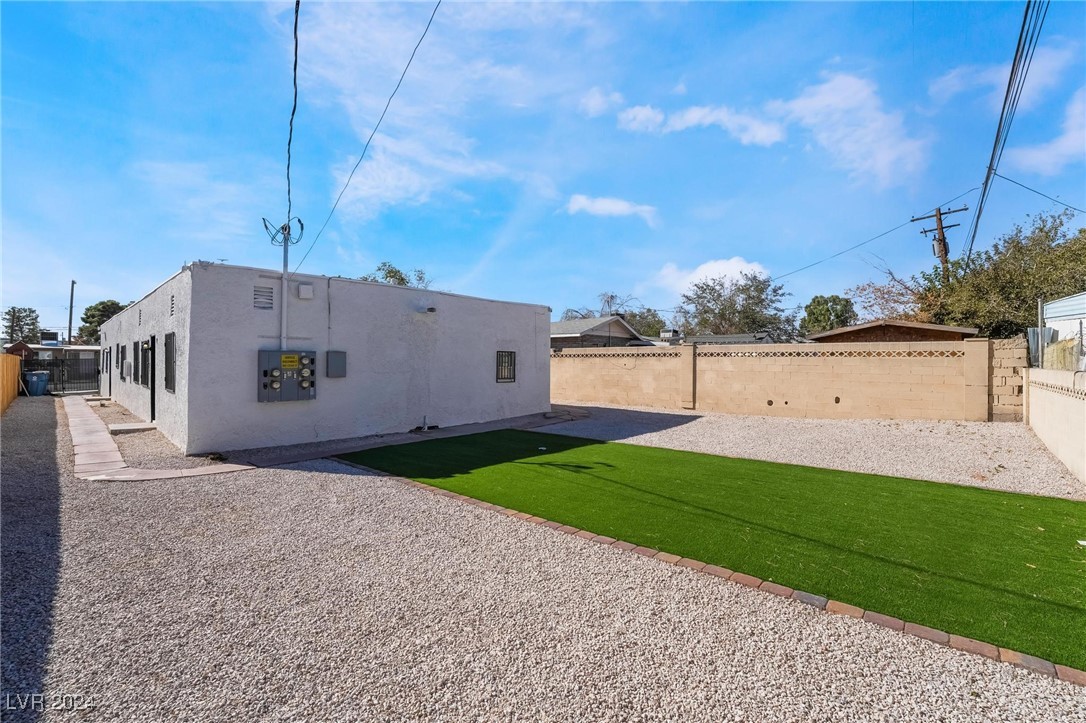 3045 Cedar Street Las Vegas, NV 89104 - Photo 45 of 79