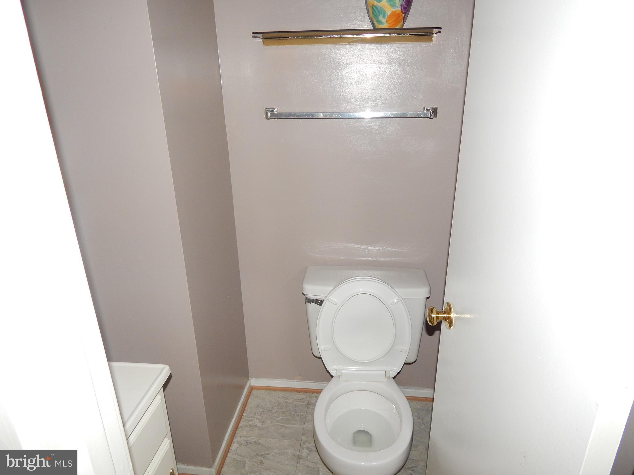 1518 Ainsley Road Silver Spring, MD 20904 - Photo 12 of 36 Gallery Image 12
