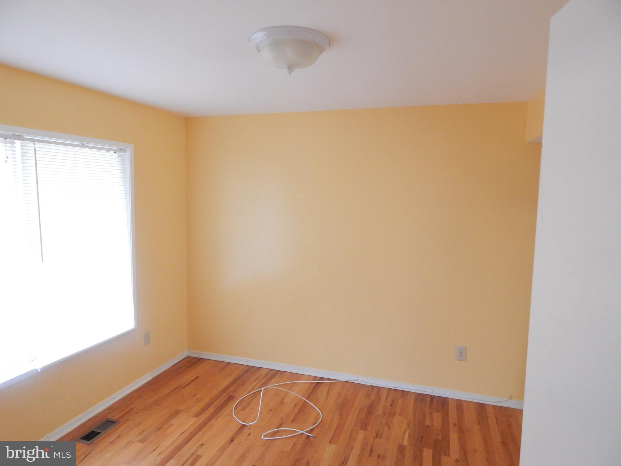 1518 Ainsley Road Silver Spring, MD 20904 - Photo 10 of 36 Gallery Image 10