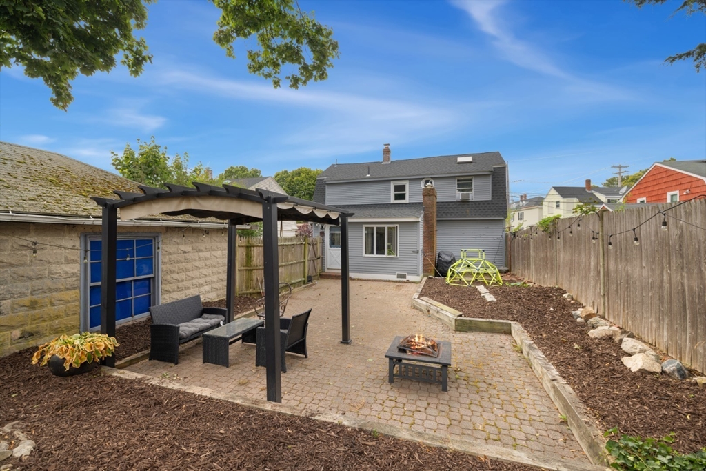 6 Bates Park Avenue Beverly, MA 01915 - Photo 27 of 31