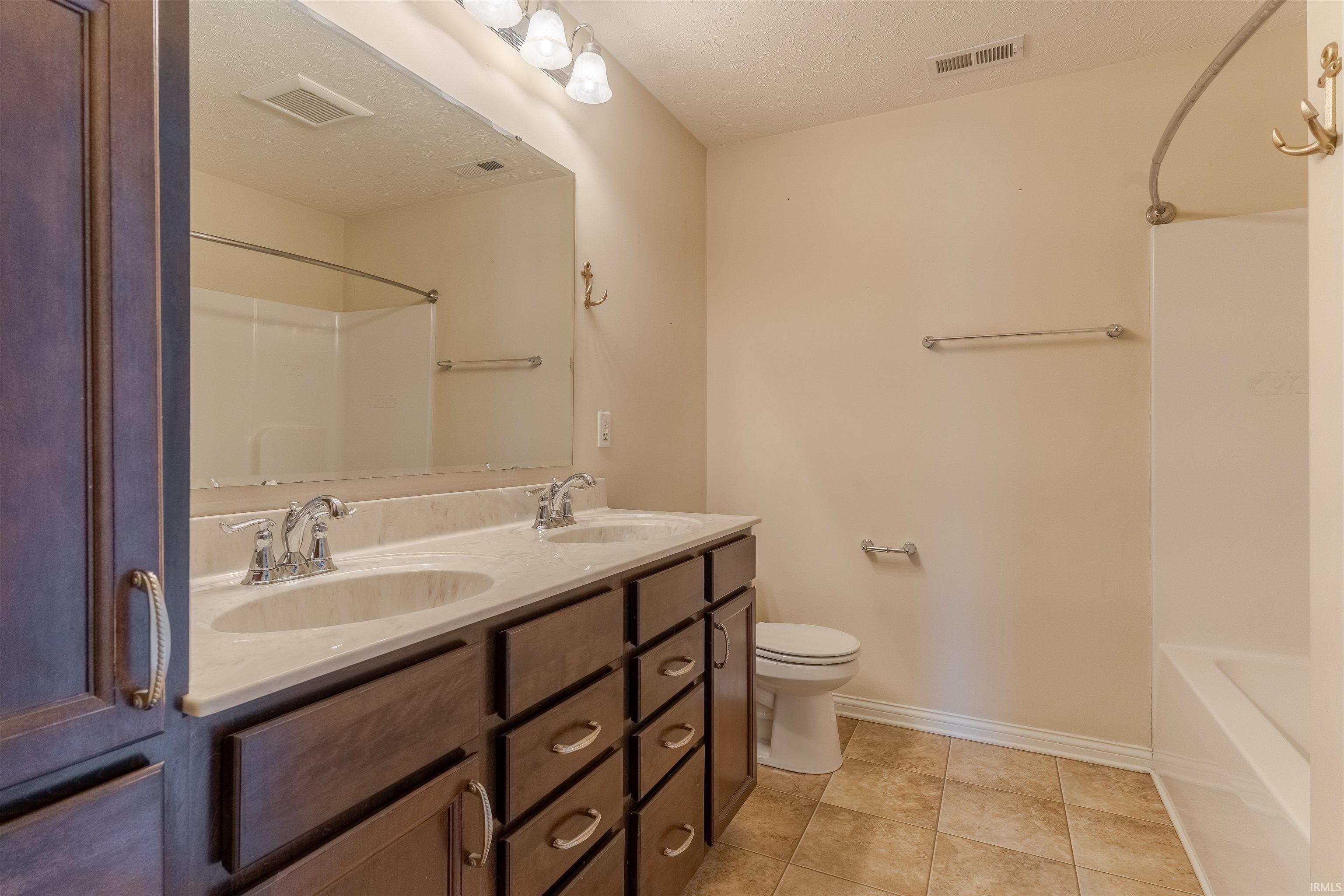 3055 Capstone Court Newburgh, IN 47630 - Photo 13 of 26