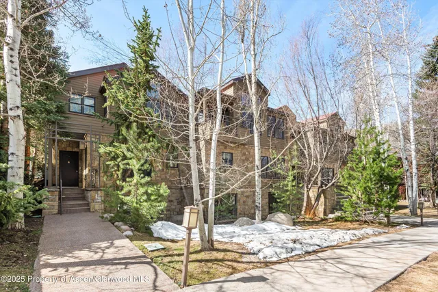 $90,000 | 929 East Durant Avenue, Unit 4, Aspen, CO 81611