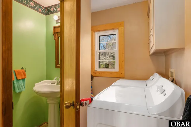 $369,000 | 802 West Kitty Hawk Road, Kitty Hawk, NC 27949