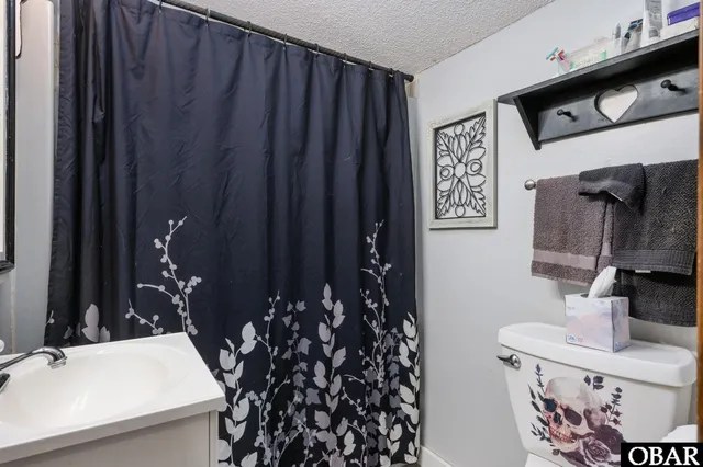 $369,000 | 802 West Kitty Hawk Road, Kitty Hawk, NC 27949