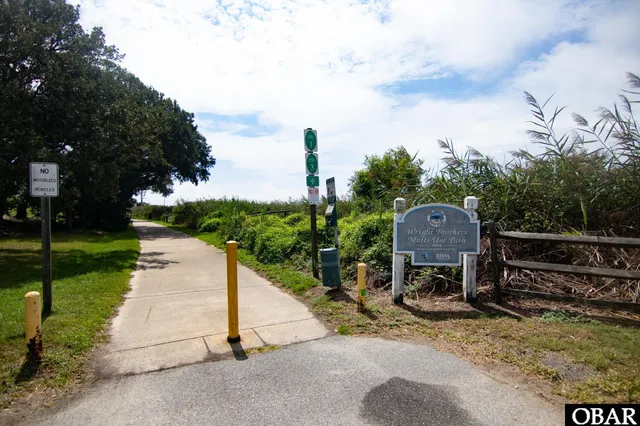 $369,000 | 802 West Kitty Hawk Road, Kitty Hawk, NC 27949