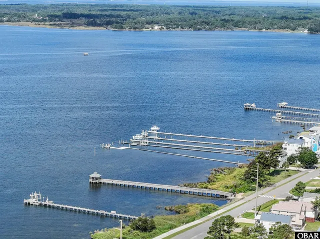 $369,000 | 802 West Kitty Hawk Road, Kitty Hawk, NC 27949