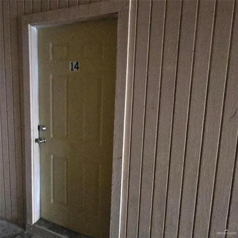 $750 | 106 South Bryan Road, Mission, TX 78572