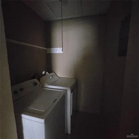 $750 | 106 South Bryan Road, Mission, TX 78572