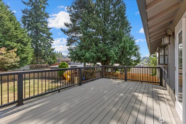 $850,000 | 18411 22nd Drive Southeast, Bothell, WA 98012