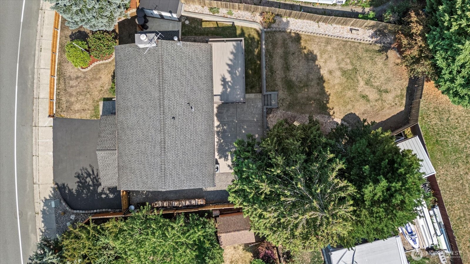 18411 22nd Drive Southeast Bothell, WA 98012 - Photo 27 of 28