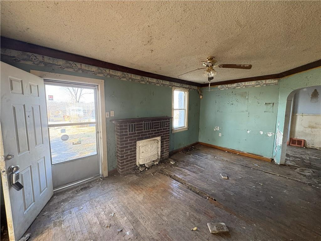 1315 North Kiger Road Independence, MO 64050 - Photo 7 of 24