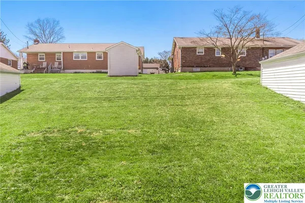 $360,000 | 326 Henry Street, Hellertown, PA 18055