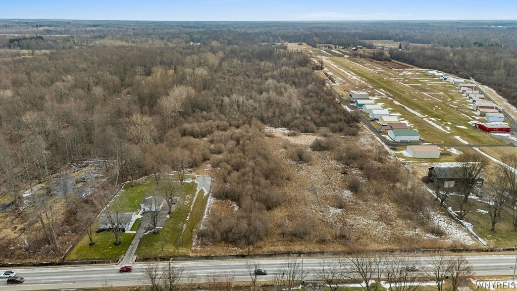 8095 Transit Road Clarence, NY 14051 - Photo 7 of 9 Gallery Image 7