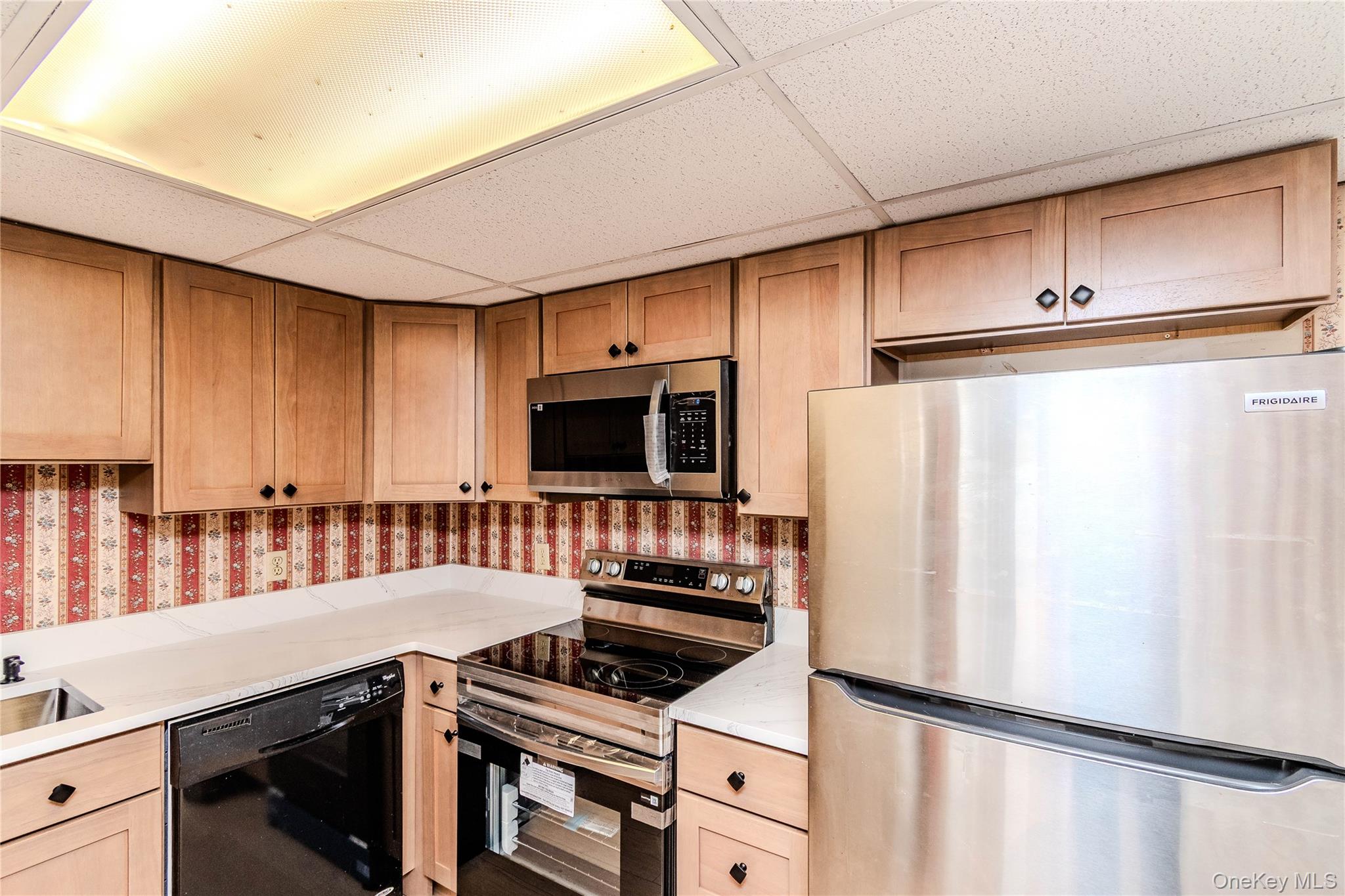 100 Rinaldi Boulevard Poughkeepsie, NY 12601 - Photo 11 of 27 Kit 1