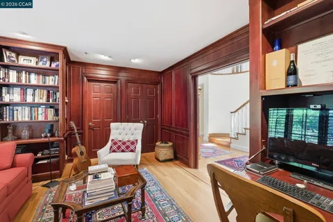 $2,995,000 | 45 Merrill Circle North, Moraga, CA 94556