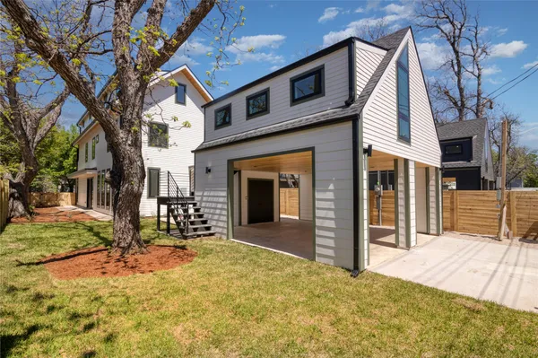 $7,950 | 2401 Willow Street, Austin, TX 78702