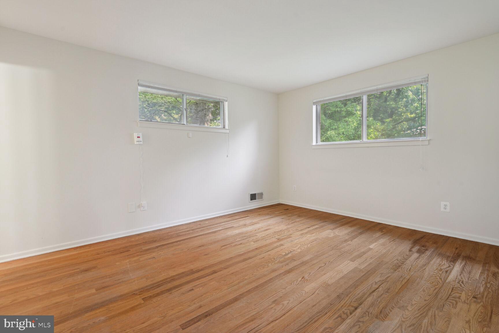 9509 Vance Place Silver Spring, MD 20901 - Photo 13 of 33