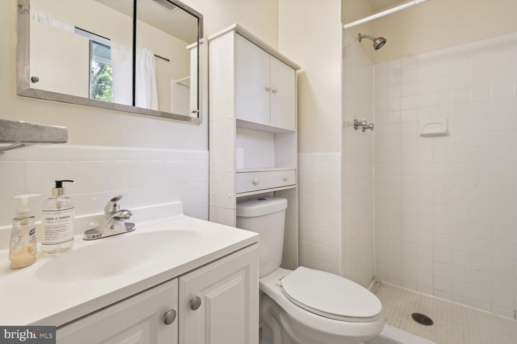 9509 Vance Place Silver Spring, MD 20901 - Photo 21 of 33