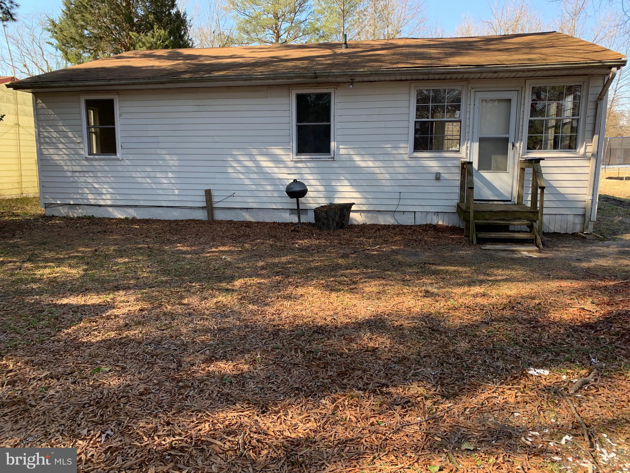 412 Lake Drive Colonial Beach, VA 22443 - Photo 14 of 14 Backyard