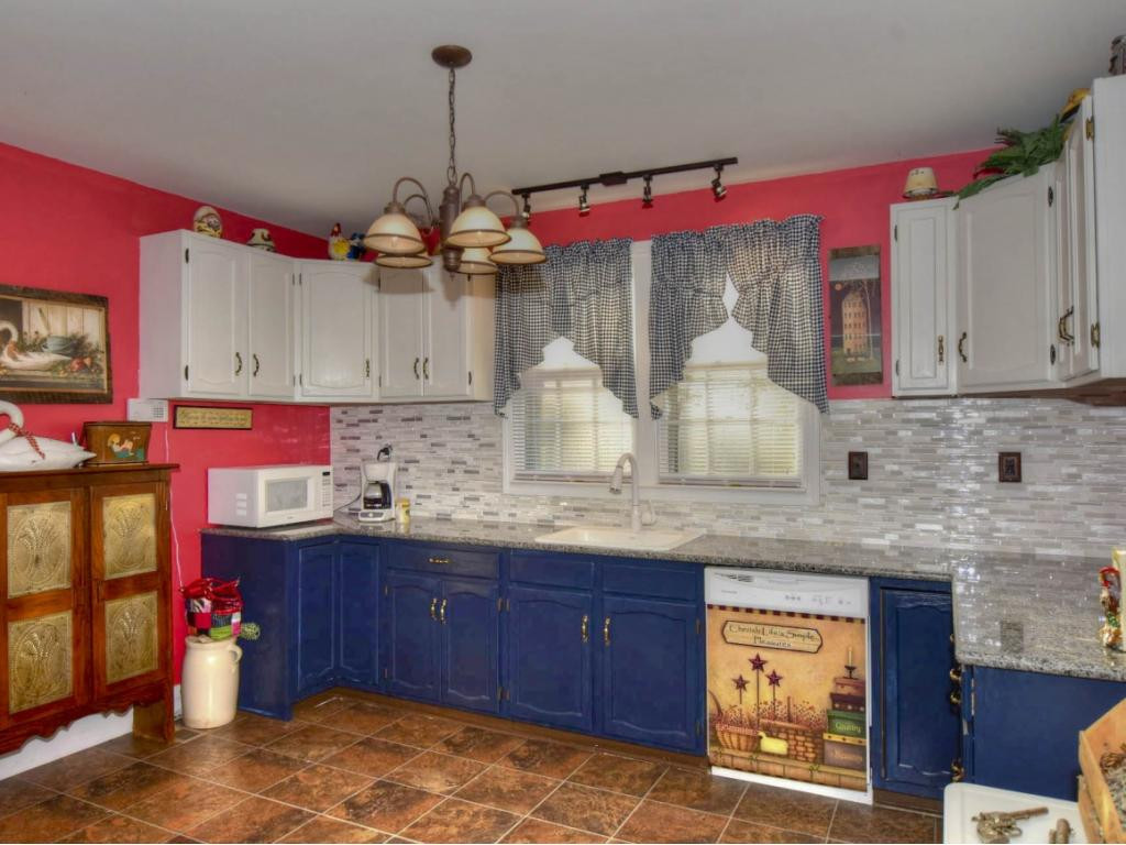 1043 Gravely Road Kingsport, TN 37660 - Photo 19 of 30 Photo 19