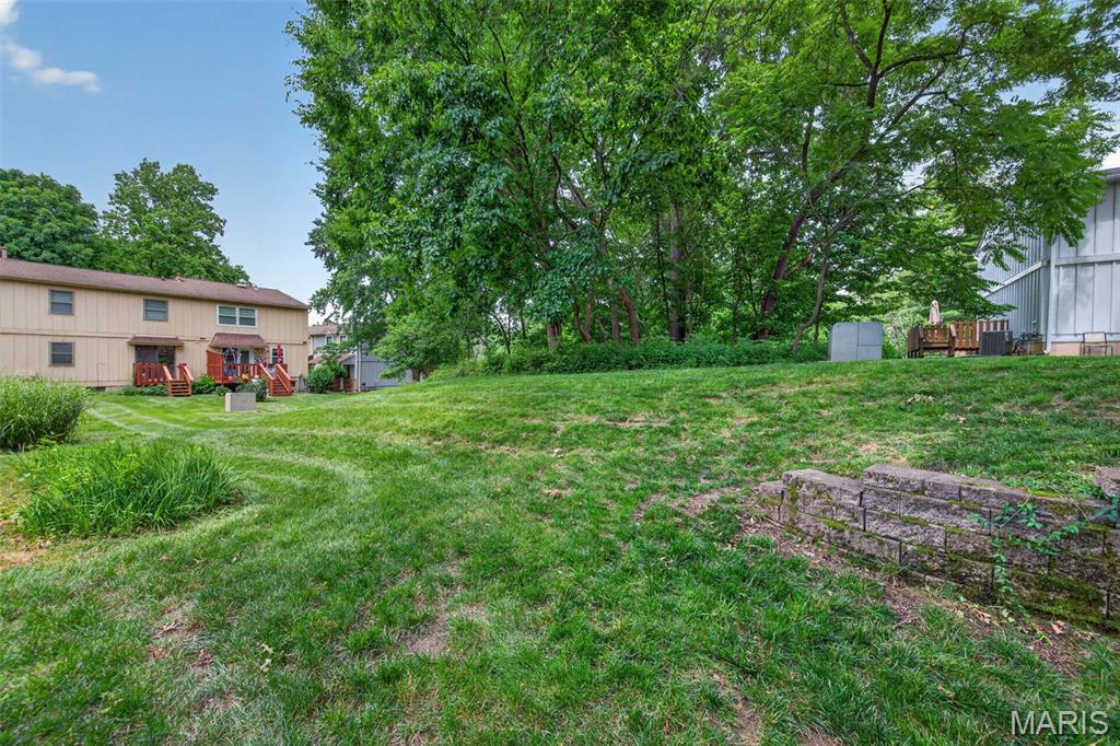 2358 Hidden Meadow Lane Ballwin, MO 63021 - Photo 32 of 44