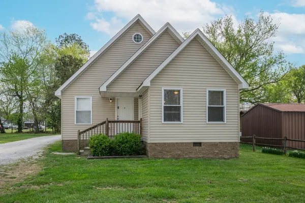 $355,000 | 103 Parker Avenue, Waverly, TN 37185