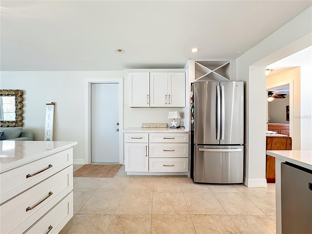 307 68th Street Holmes Beach, FL 34217 - Photo 22 of 67