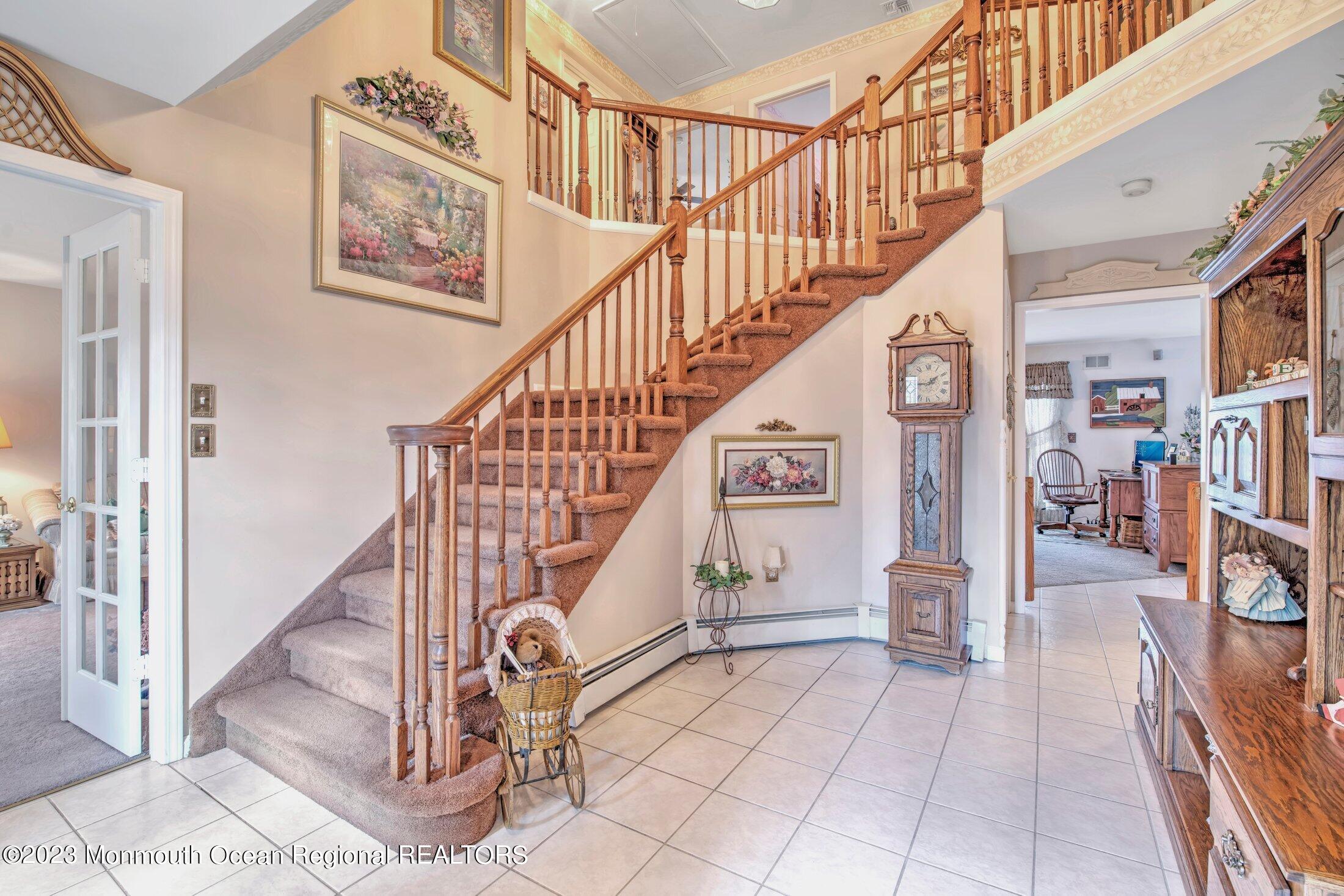 9 Seaman Road Freehold, NJ 07728 - Photo 12 of 52 FOYER (1)