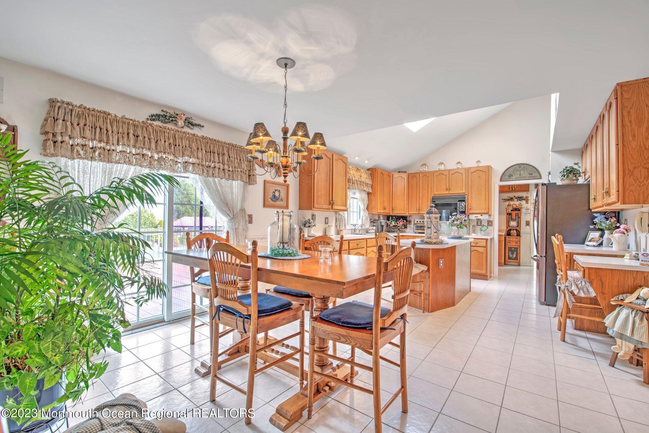 9 Seaman Road Freehold, NJ 07728 - Photo 17 of 52 KITCHEN