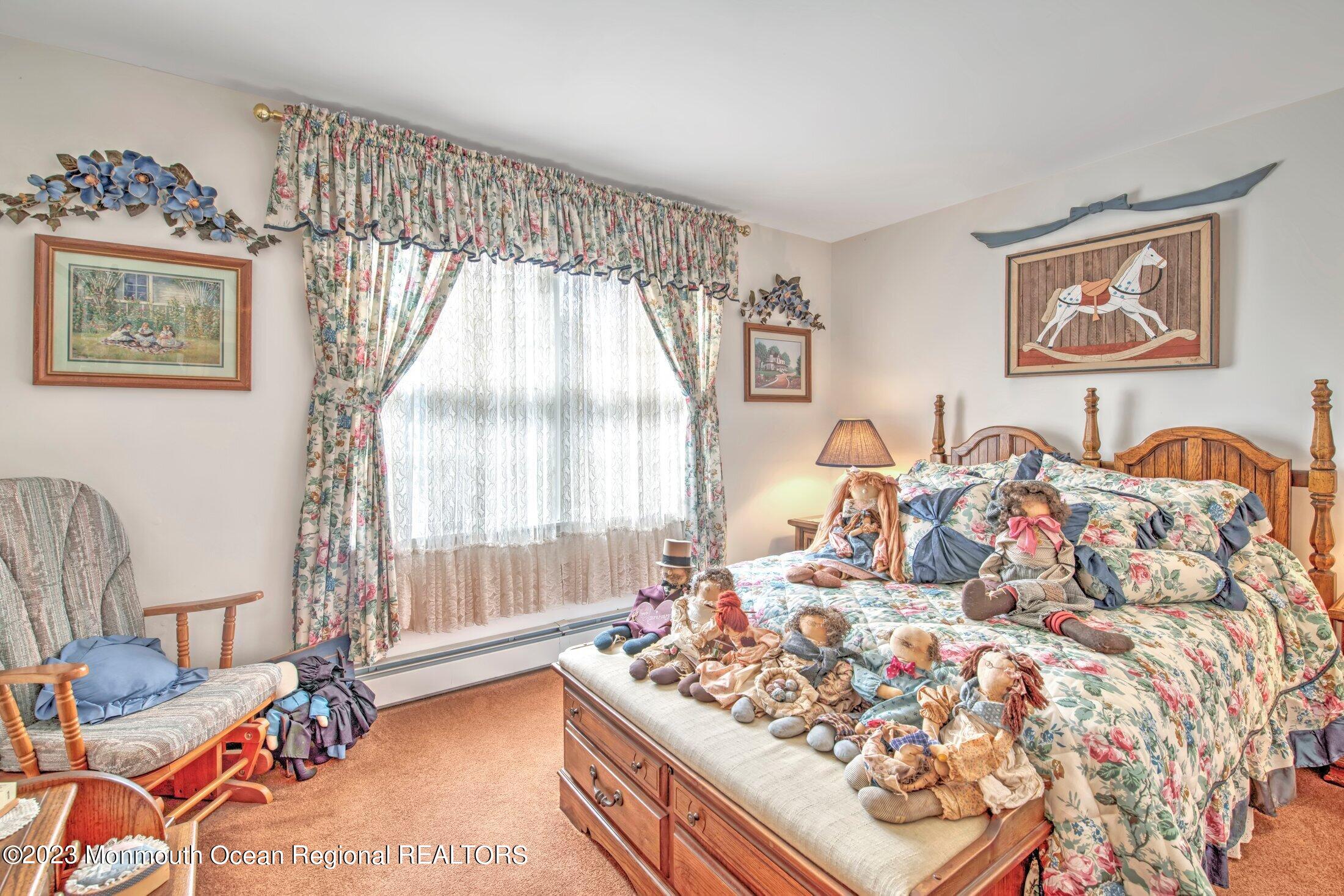 9 Seaman Road Freehold, NJ 07728 - Photo 28 of 52 BEDROOM 3