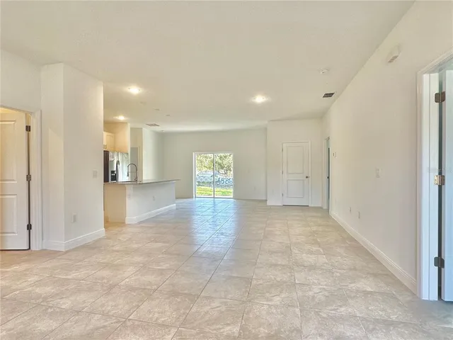 $1,840 | 10984 North G Martinelli Boulevard, Citrus Springs, FL 34433