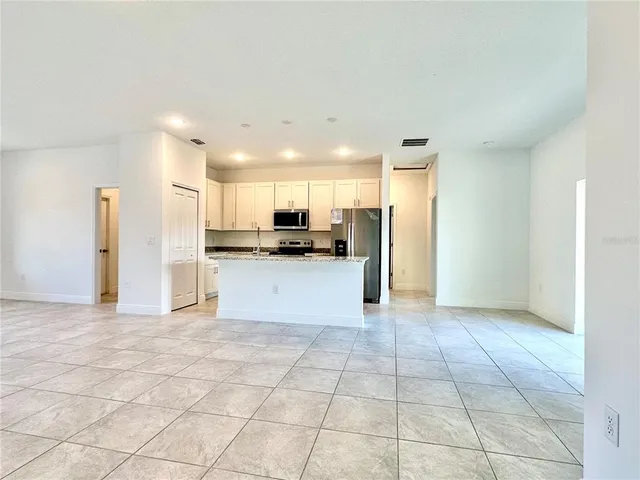 $1,840 | 10984 North G Martinelli Boulevard, Citrus Springs, FL 34433