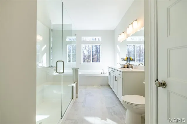 $893,375 | 300 Schaper Estates Crossing, Unit LOT 27), Foristell, MO 63348