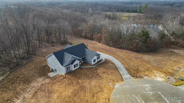 $893,375 | 300 Schaper Estates Crossing, Unit LOT 27), Foristell, MO 63348