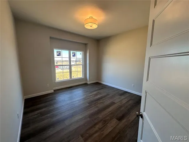 $893,375 | 300 Schaper Estates Crossing, Unit LOT 27), Foristell, MO 63348