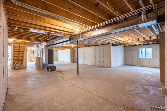 $893,375 | 300 Schaper Estates Crossing, Unit LOT 27), Foristell, MO 63348