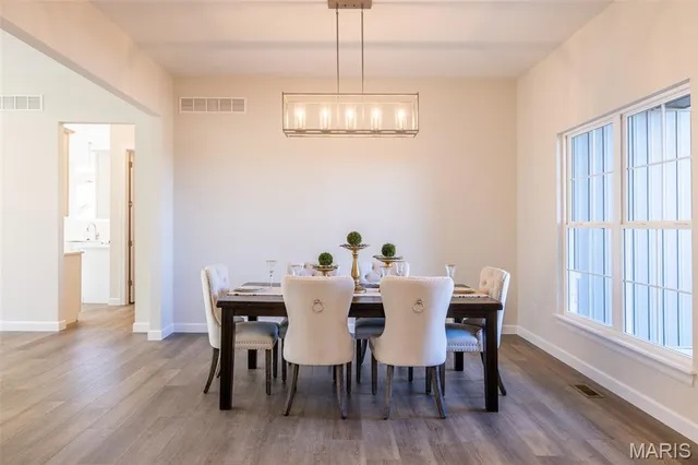 $893,375 | 300 Schaper Estates Crossing, Unit LOT 27), Foristell, MO 63348