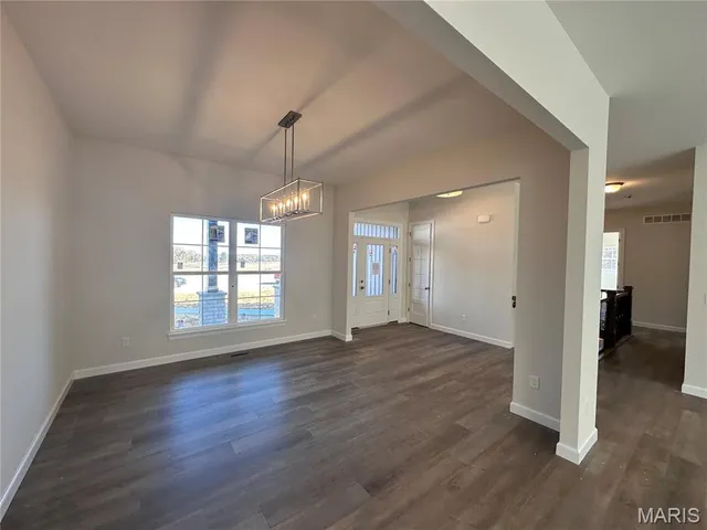 $893,375 | 300 Schaper Estates Crossing, Unit LOT 27), Foristell, MO 63348